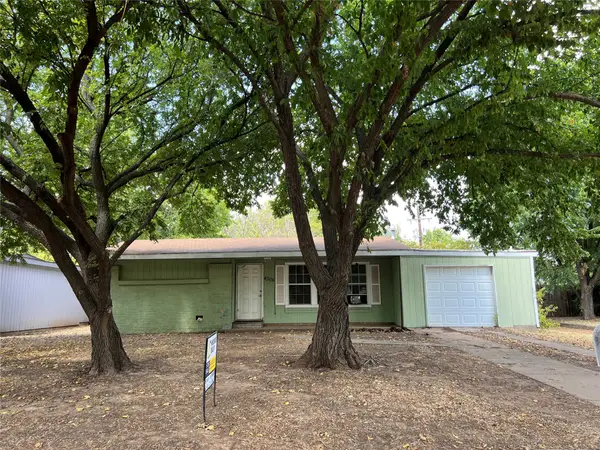 4306 Barnett Drive, Wichita Falls, TX 76308