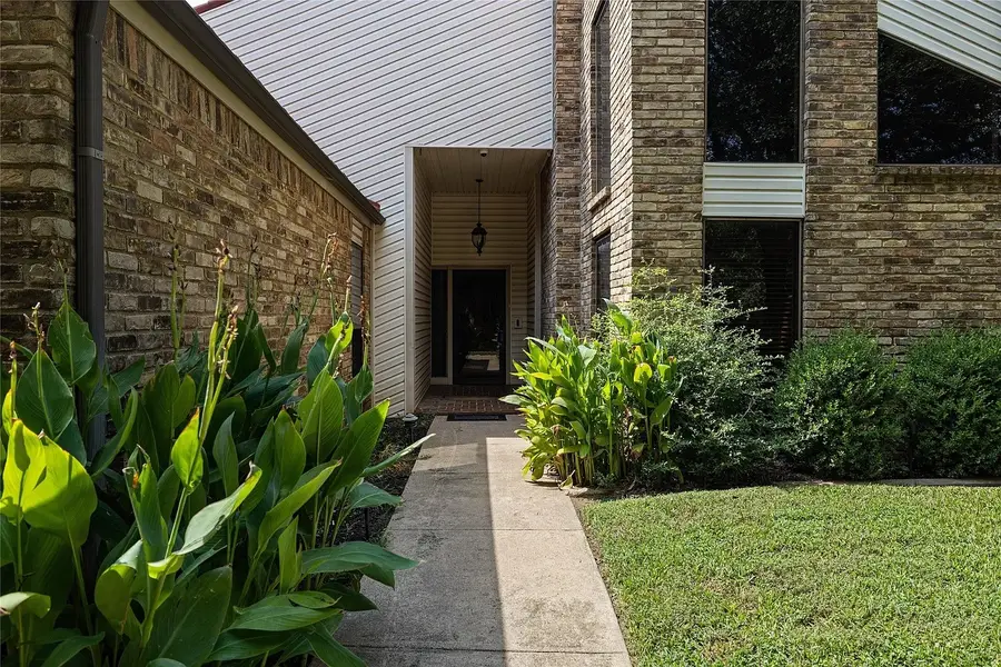 3827 Ashbury Lane, Bedford, TX 76021 - #2
