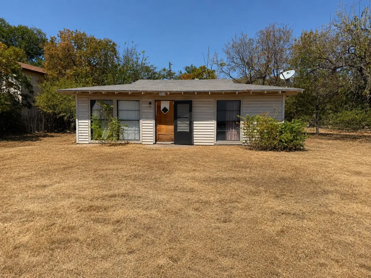 2217 Nina Marie Street, Sansom Park, TX 76114 - #1