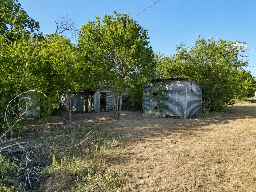 1301 Avenue A, Cisco, TX 76437 - #3