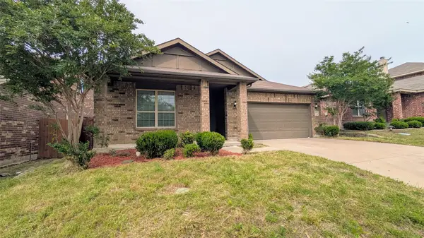 4110 Sandalwood Court, Heartland, TX 75126
