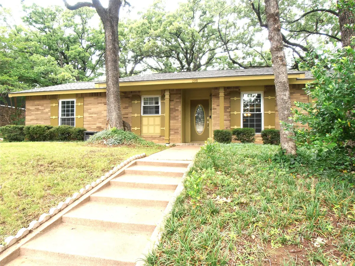 2911 Norwood Lane, Arlington, TX 76013 - #1