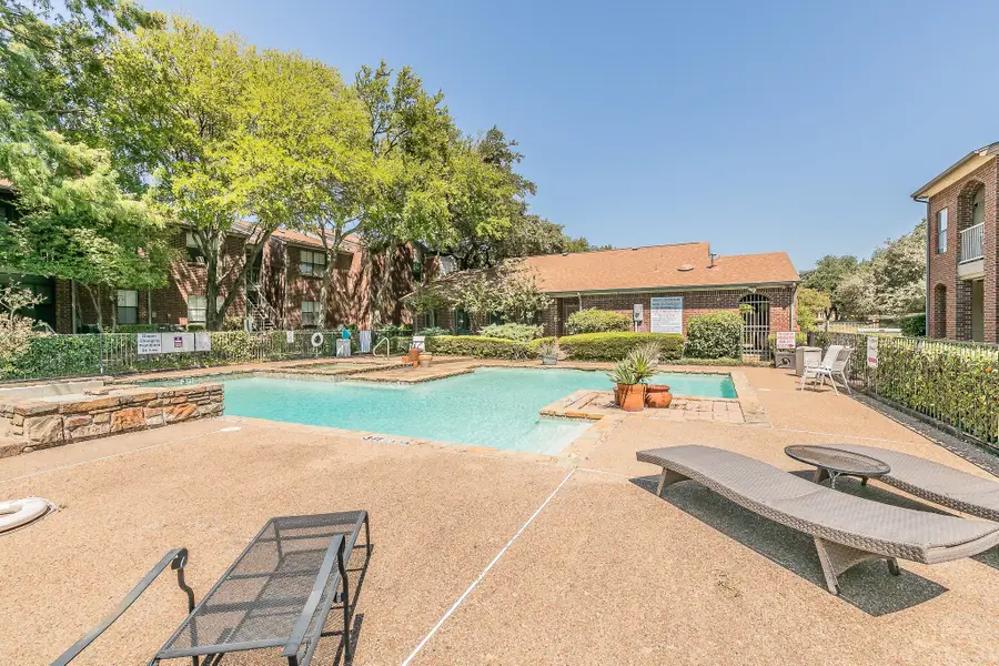 3212 Donnelly Circle #501, Fort Worth, TX 76107 - #2