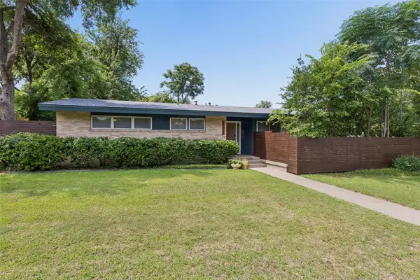 11008 Quail Run Street, Dallas, TX 75238