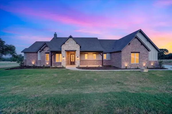 1061 Vh Ranch Road, Poolville, TX 76487