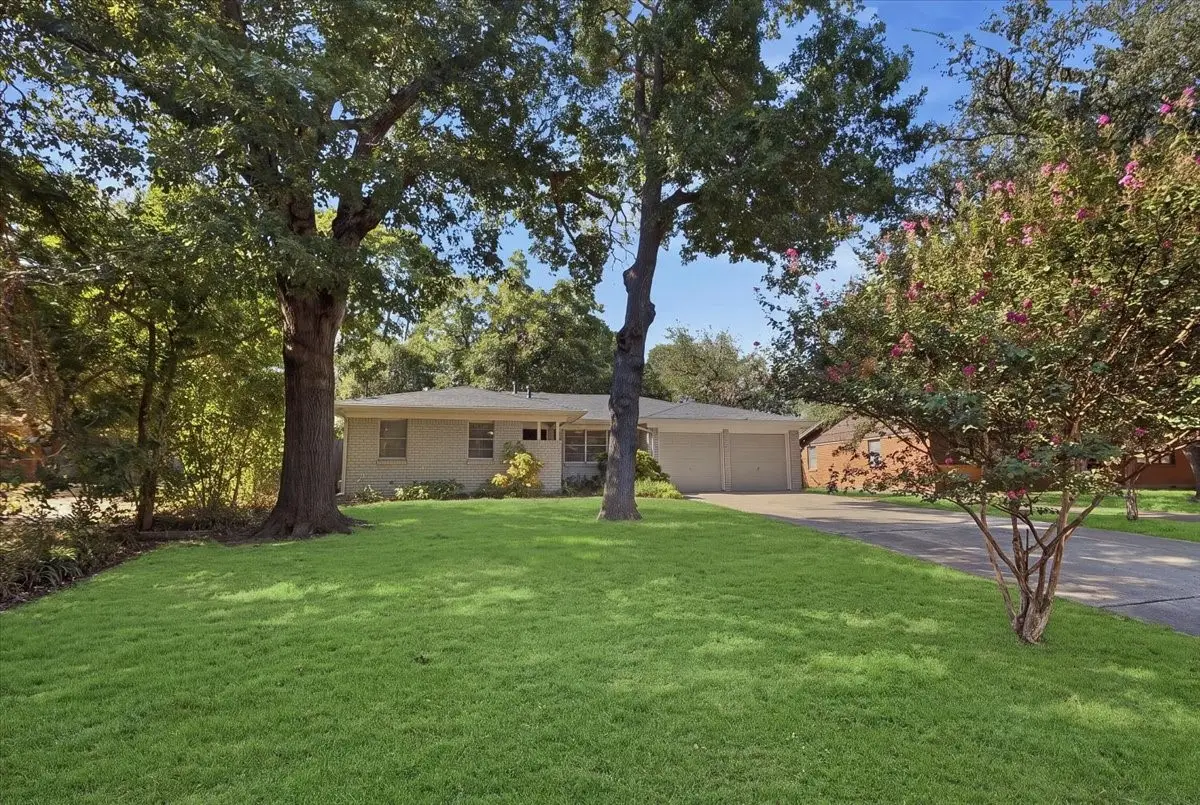 4711 Hope Street, River Oaks, TX 76114 - #1