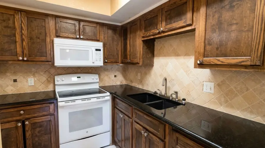 9829 Walnut Street #O 207, Dallas, TX 75243 - #2