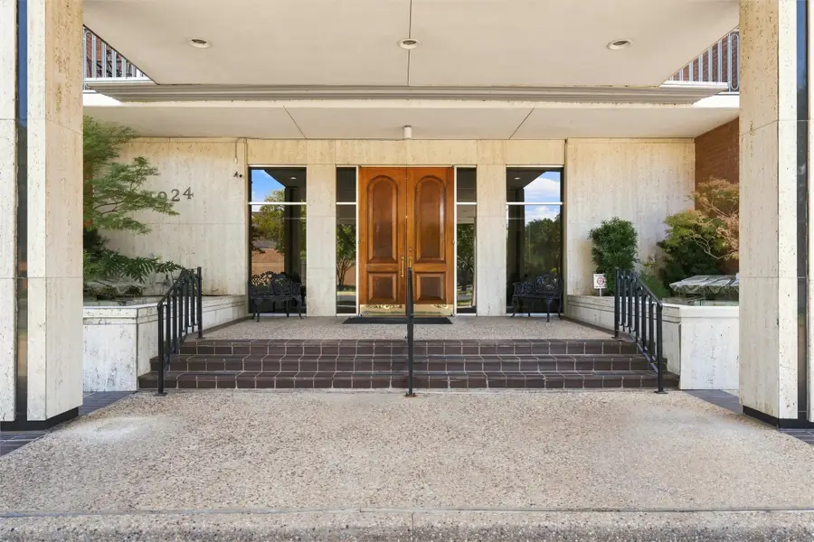4924 Cobbs Drive #4E, Waco, TX 76710 - #2