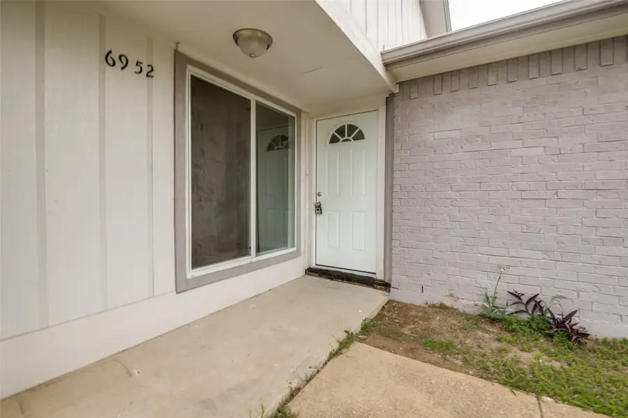 6952 Sammy Circle, Dallas, TX 75237 - #3