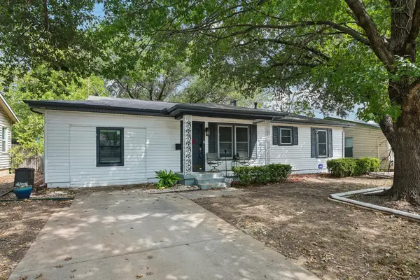3204 Aurora Street, Haltom City, TX 76117