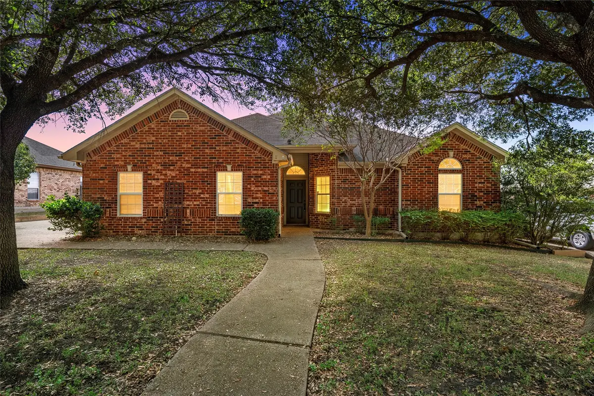 217 Keswick Drive, Hewitt, TX 76643 - #1