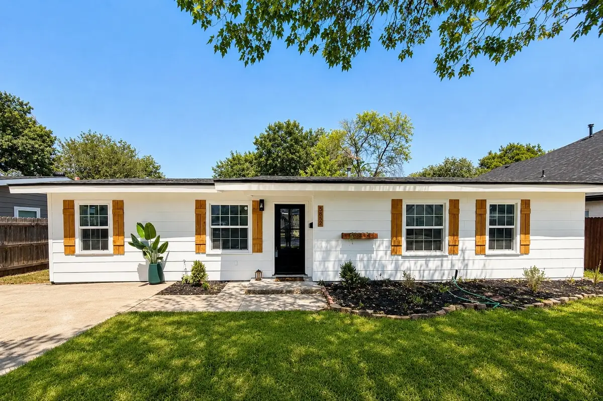 5852 Lyle Street, Westworth Village, TX 76114 - #1