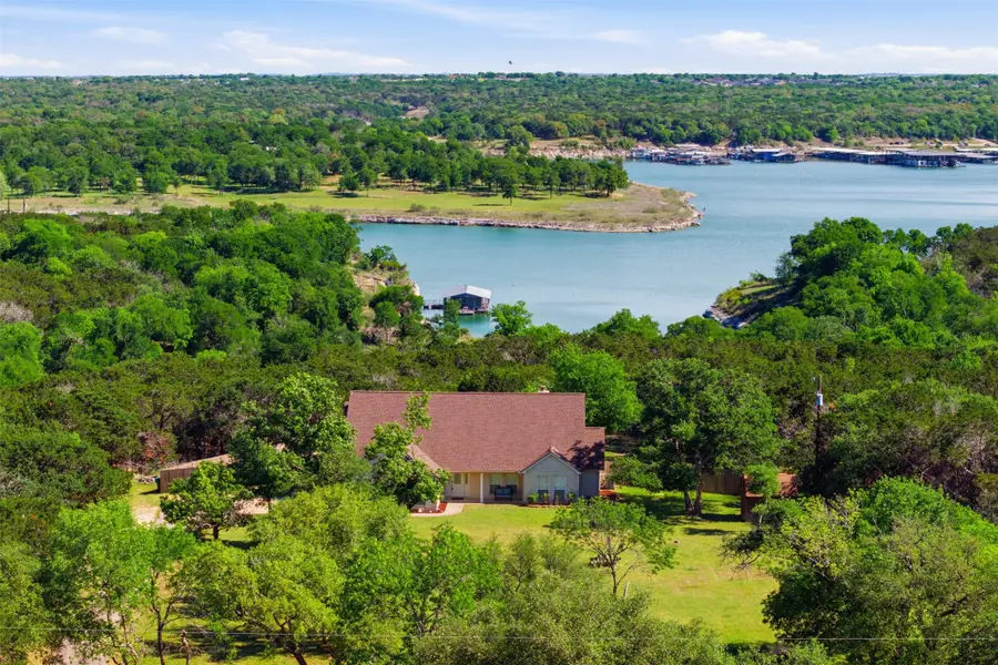 71 Wrangler Drive, Morgans Point Resort, TX 76513 - #2