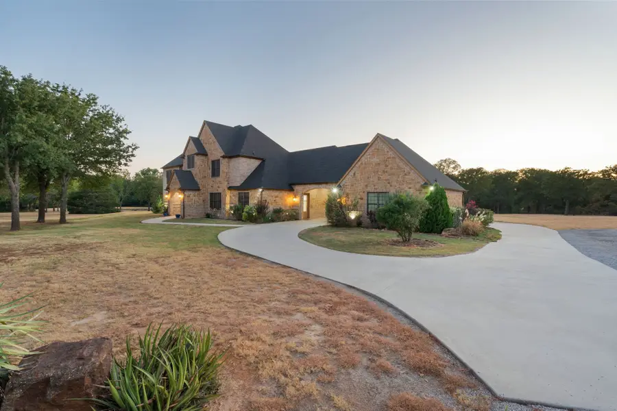 830 County Road 4797, Springtown, TX 76082 - #3