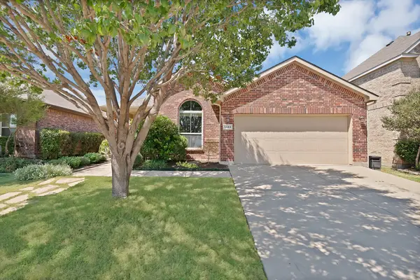 9644 Willow Branch Way, Fort Worth, TX 76036