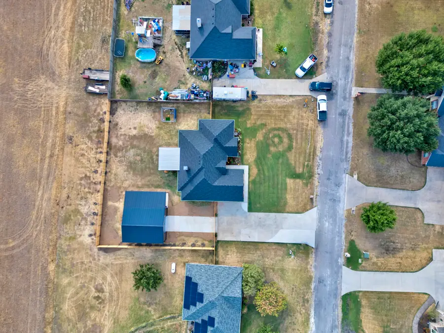 612 Fawn Trail, Tioga, TX 76271 - #2