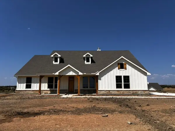 164 Hillview Trail, Decatur, TX 76234