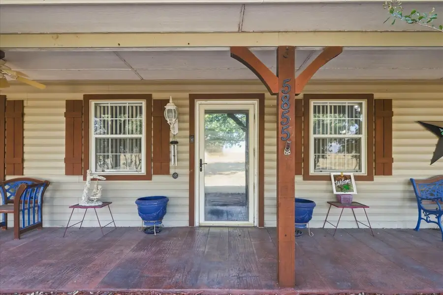 5855 Ge Horton Road, Justin, TX 76247 - #2