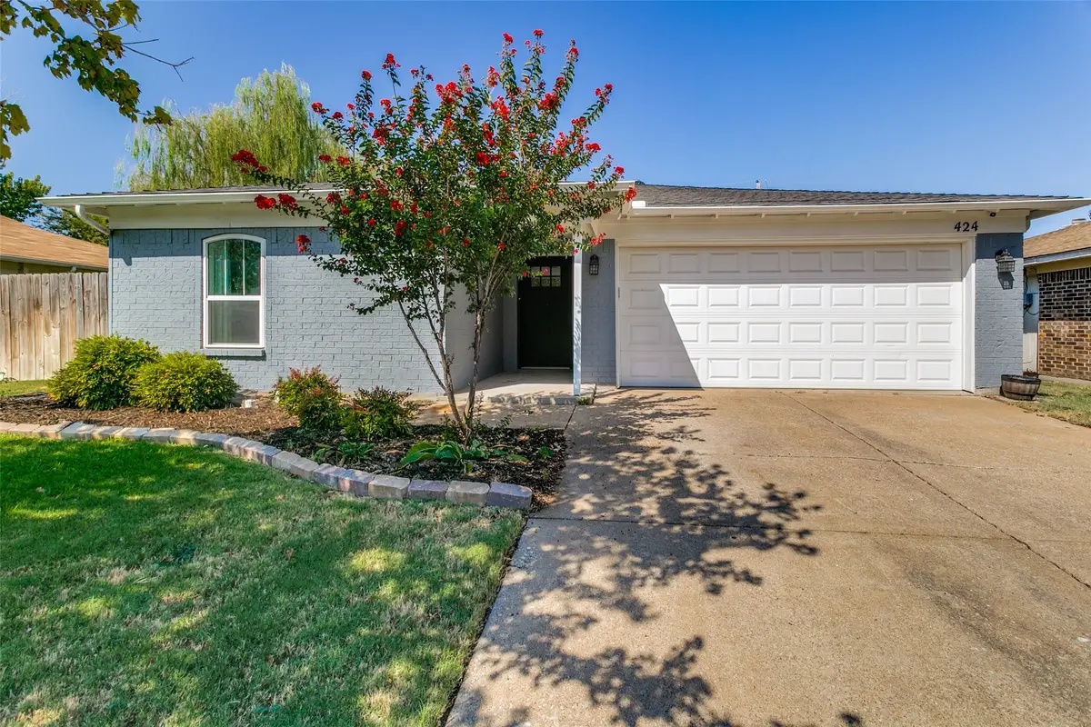 424 Allencrest Drive, White Settlement, TX 76108 - #1