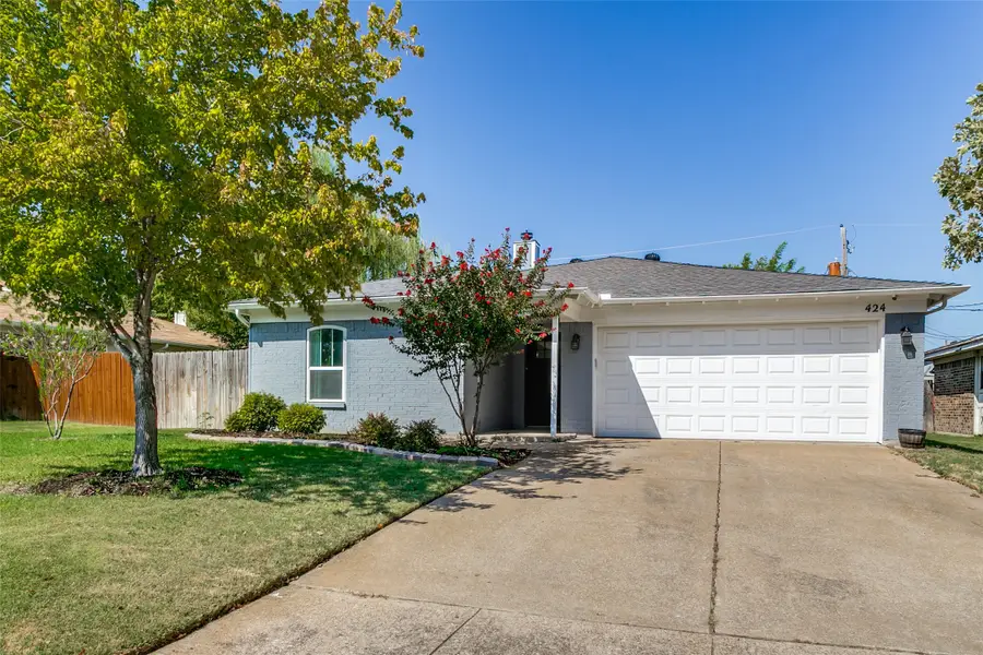 424 Allencrest Drive, White Settlement, TX 76108 - #2