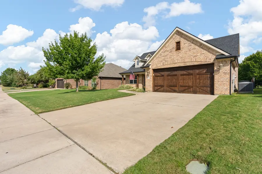 3137 Shoreline Drive, Burleson, TX 76028 - #2