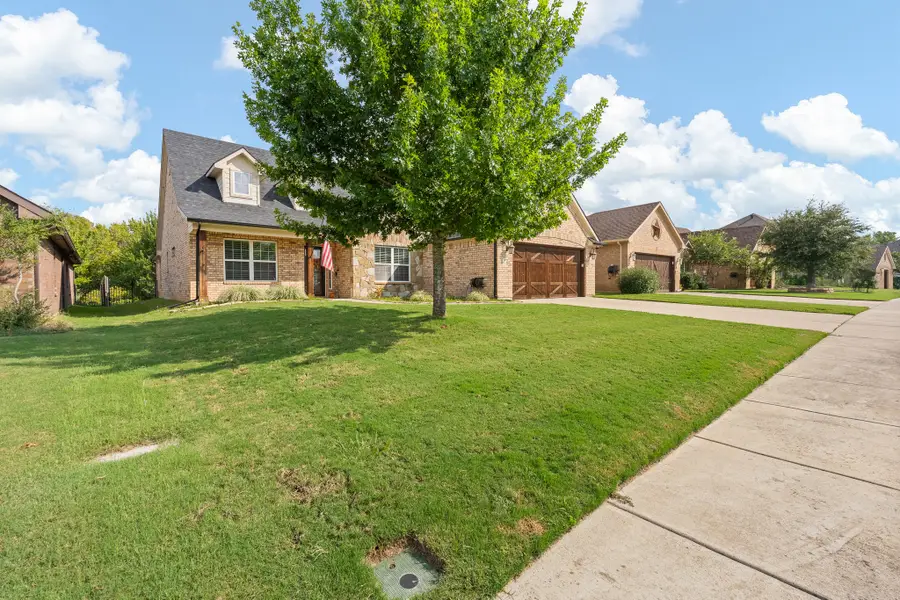 3137 Shoreline Drive, Burleson, TX 76028 - #3