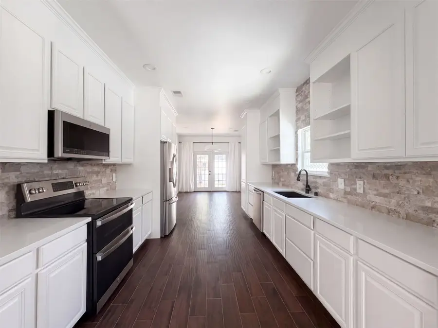 1905 Prospect Lane, Providence Village, TX 76227 - #2