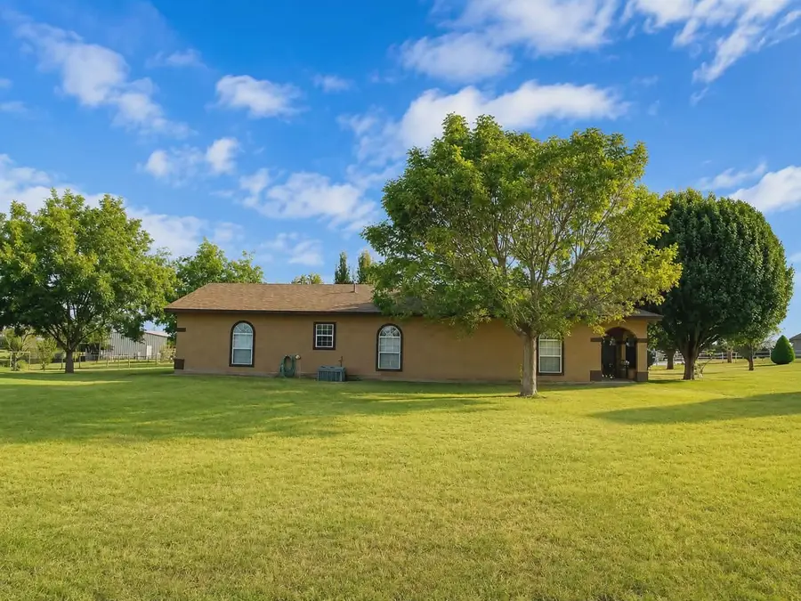 3711 Dove Creek Road, Cleburne, TX 76031 - #3