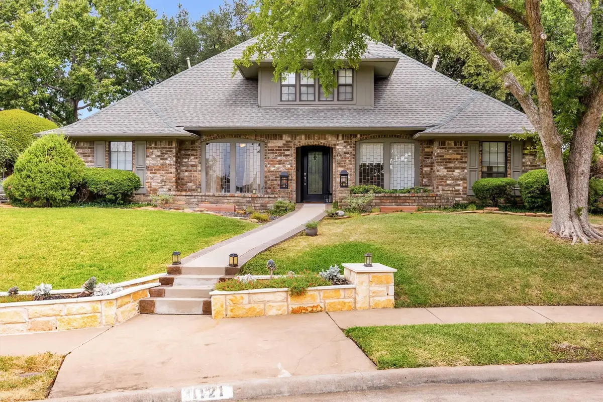 1121 Derbyshire Place, Carrollton, TX 75007 - #1