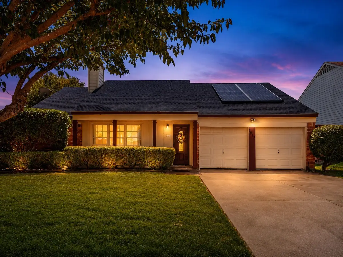 2617 Winslow Drive, Grand Prairie, TX 75052 - #1