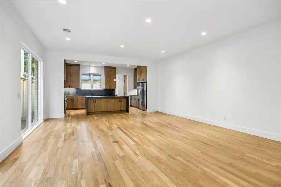 5514 Matalee Avenue, Dallas, TX 75206 - #3