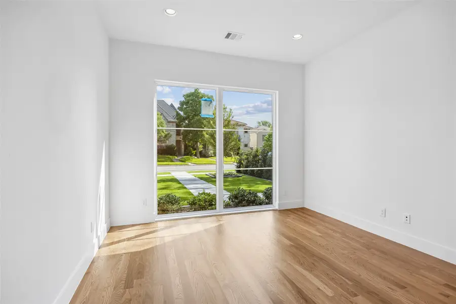 5514/5516 Matalee Avenue, Dallas, TX 75206 - #2