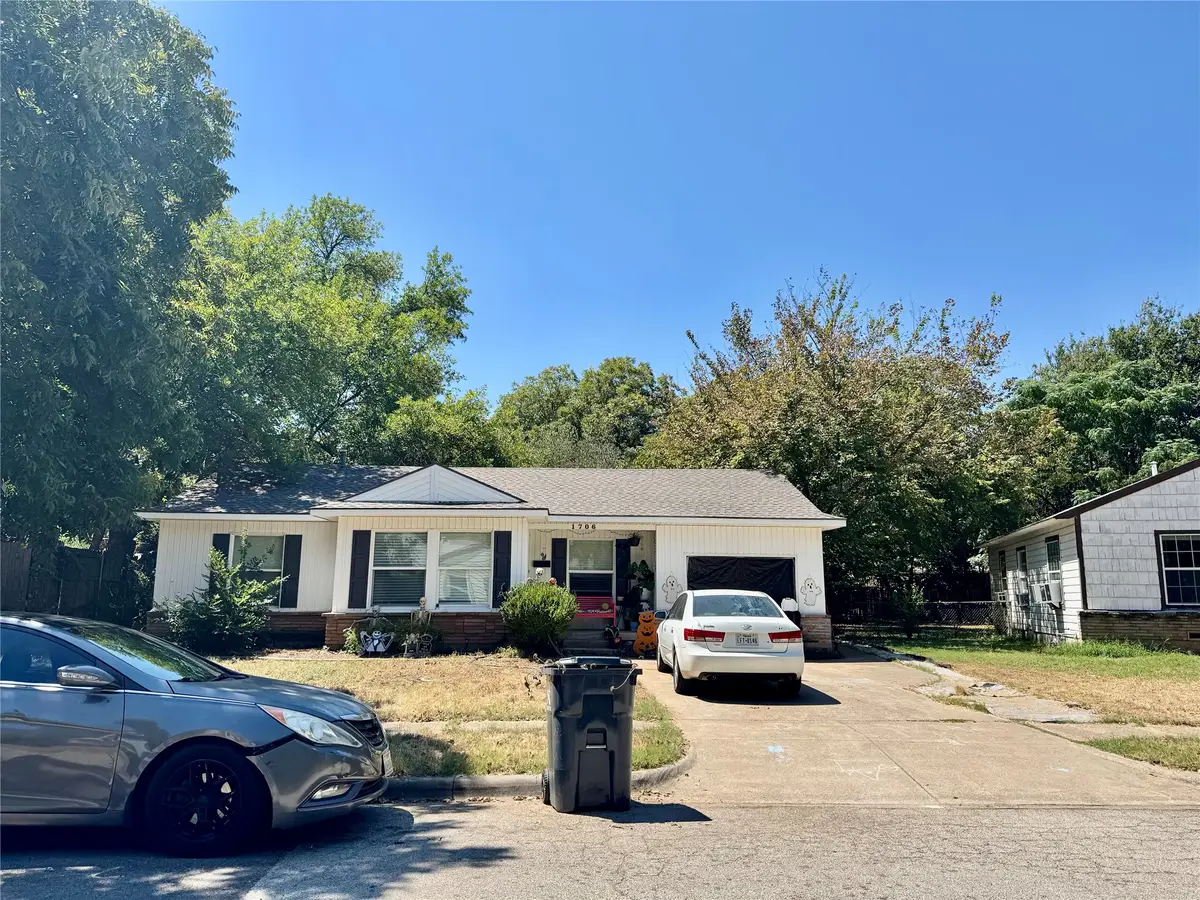 1706 Stewart Drive, Arlington, TX 76013 - #1