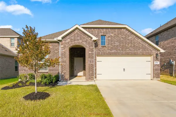 4309 Silver Chute Avenue, Aubrey, TX 76227