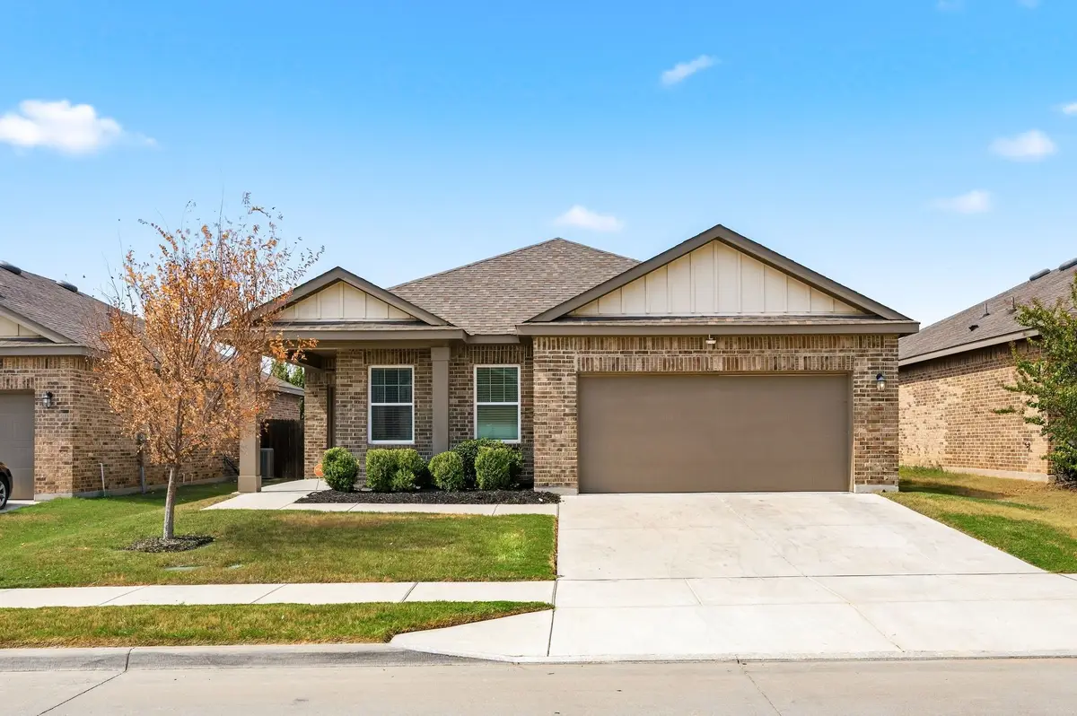 8405 Hawkview Drive, Fort Worth, TX 76179 - #1
