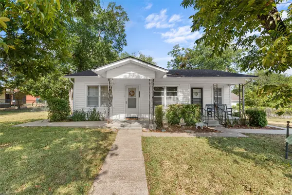 207 S Erath, Meridian, TX 76665