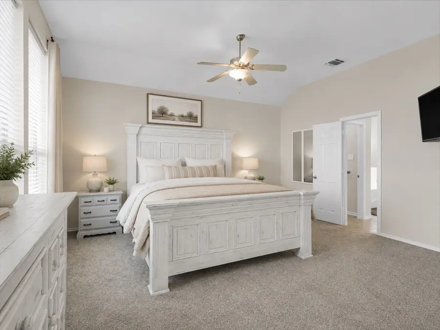 205 King George Road, Ponder, TX 76259 - #3
