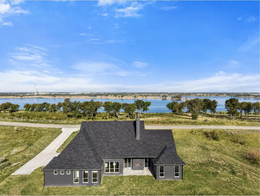 554 Shoreside Drive, Corsicana, TX 75109 - #2