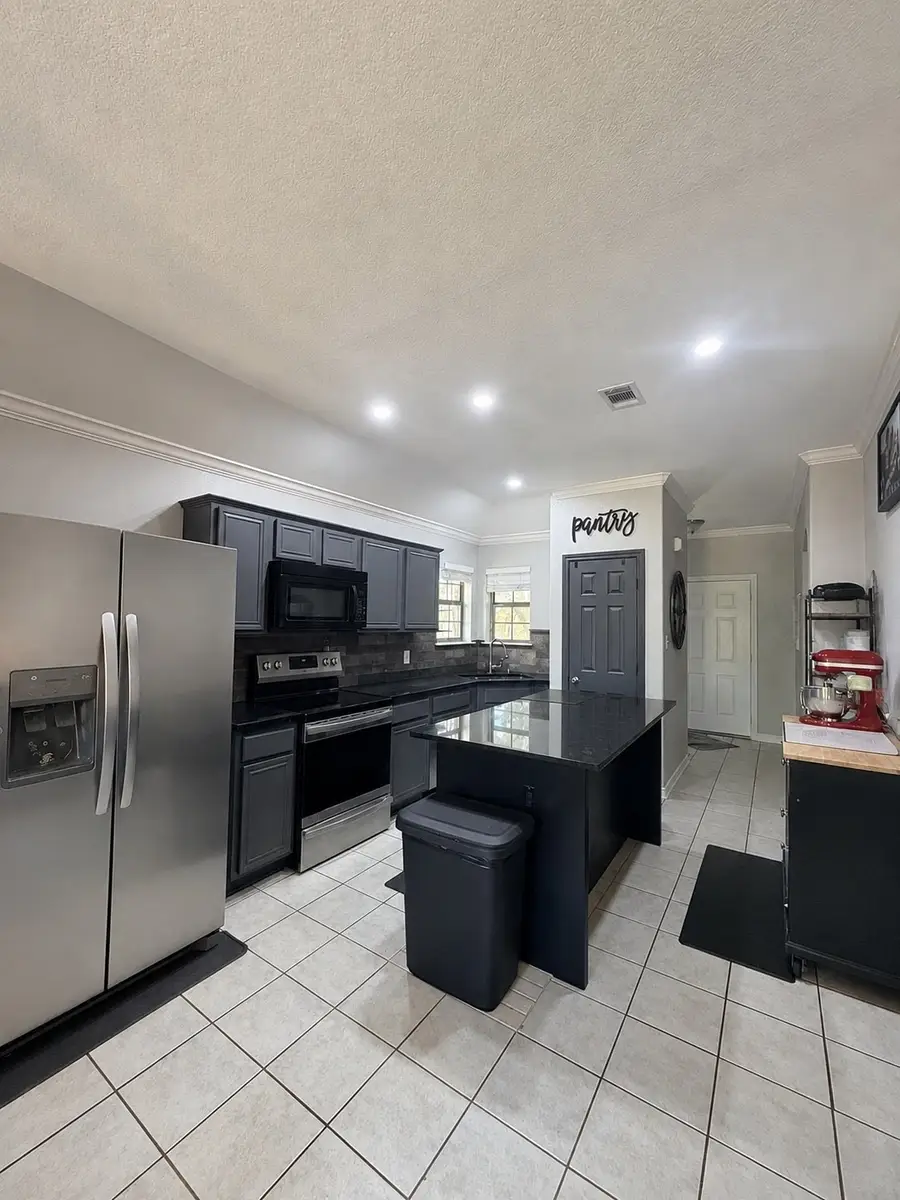 729 Stribling Circle, Azle, TX 76020 - #3