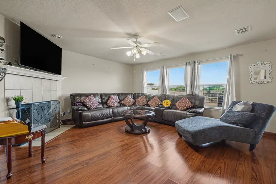 2002 Pin Oak Trail, Anna, TX 75409 - #2