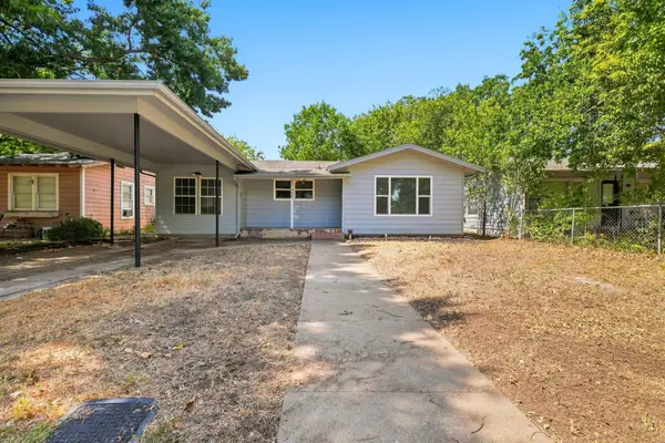 904 Bales Street, Cleburne, TX 76033