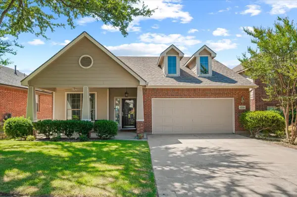 10437 Bradshaw Drive, Fort Worth, TX 76108
