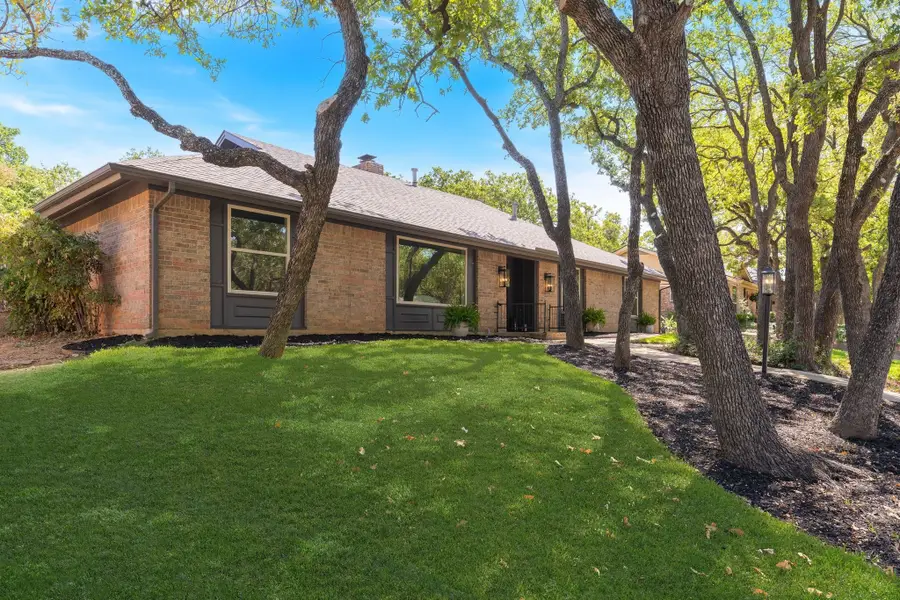 2844 Hurstview Drive, Hurst, TX 76054 - #2