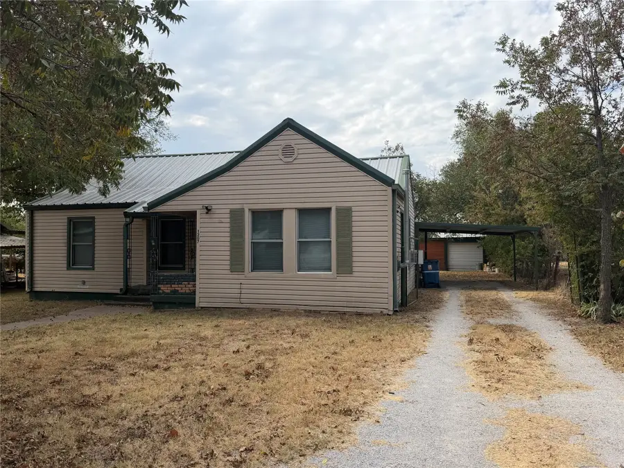 1207 Park Drive, Cisco, TX 76437 - #2