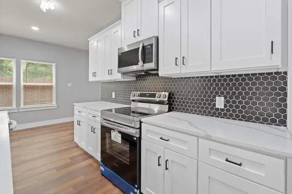 1427 Arizona Avenue, Fort Worth, TX 76104