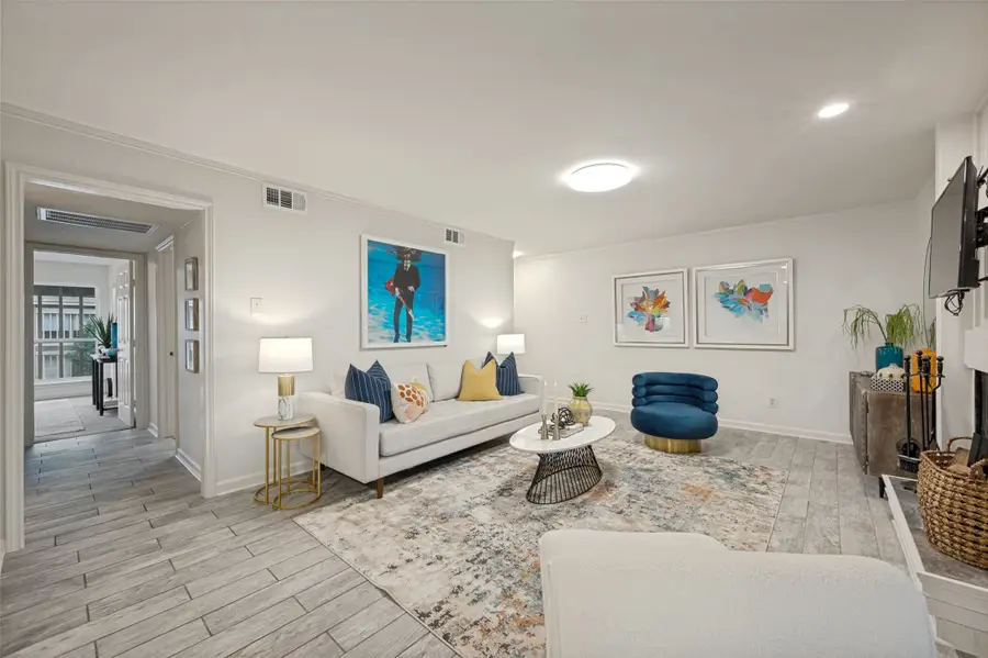 5140 Amesbury Drive #212, Dallas, TX 75206 - #3