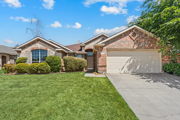 6701 Terrace Glen Drive, Arlington, TX 76002