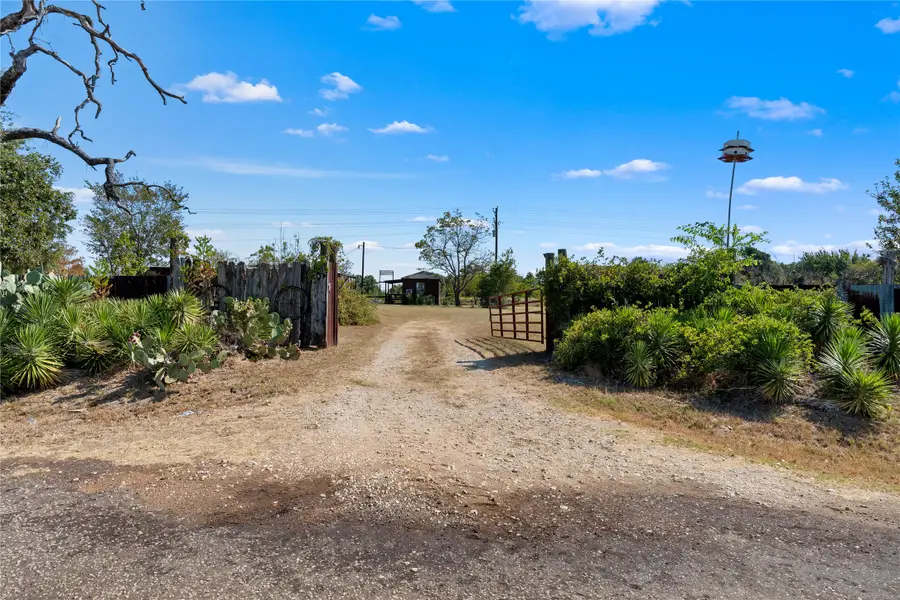 283 Fcr 301 #A & B, Oakwood, TX 75855 - #2