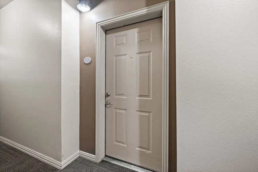 2305 Worthington Street #108, Dallas, TX 75204 - #3