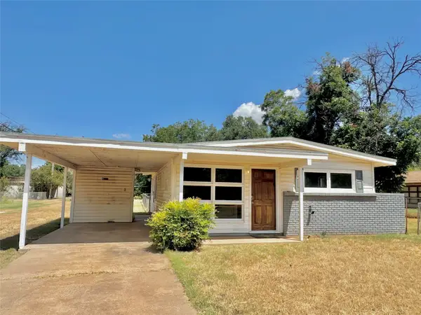 107 Laurel Drive, Winters, TX 79567